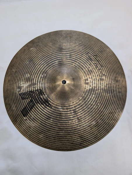 Used Zildjian 17IN K CUSTOM DARK CRASH Crash Cymbal 17