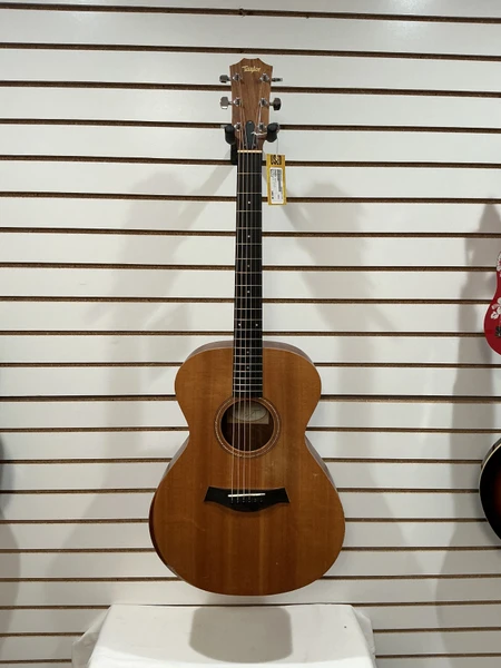 Ibanez アコースティックギターのアートウッドシリーズ、モデルAW-30？ Used Ibanez ARTWOOD AW-30 Solid Top Acoustic Guitar Wood