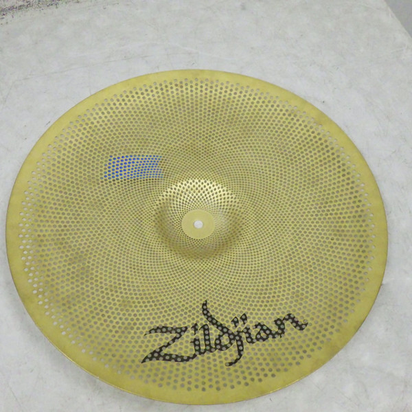 Used Zildjian 18 IN ZXT MEDIUM THIN CRASH Crash Cymbal 18