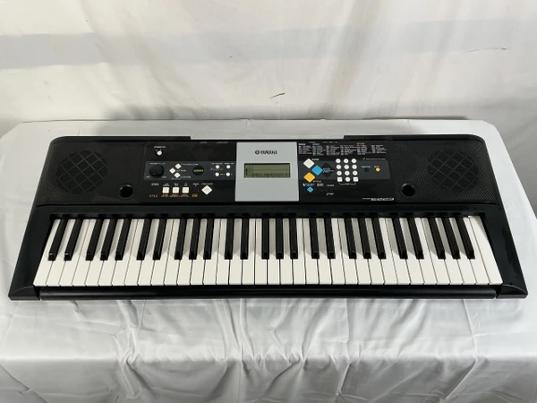 Used Yamaha PSR E223 61-Key Keyboard 61-Key
