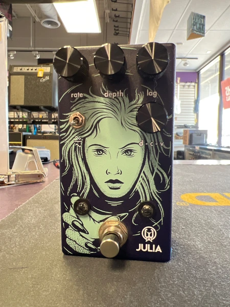 Used Walrus Audio JULIA Chorus Pedal