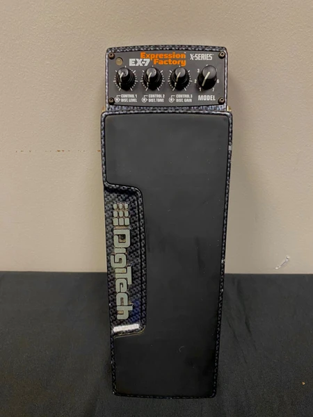 Used TRUETONE H2O V3 CHORUS ECHO Guitar Pedal