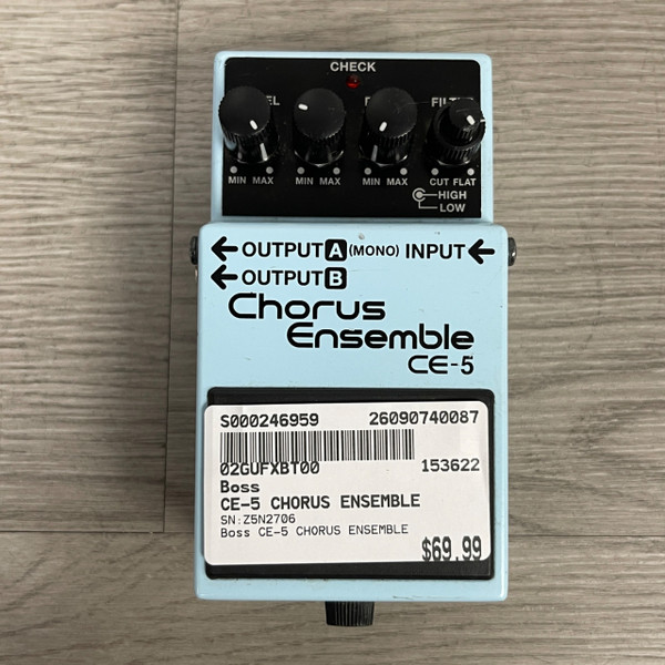 Used TC Electronic CORONA CHORUS Chorus Pedal
