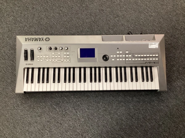 Used Korg MICROSTATION 61-Key Synthesizer 61-Key