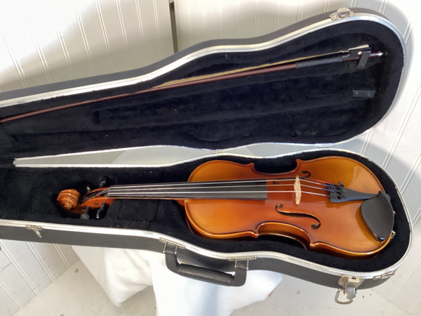 Used COPY OF ANTONIUS STRADIVARIUS Violin 4/4 Size