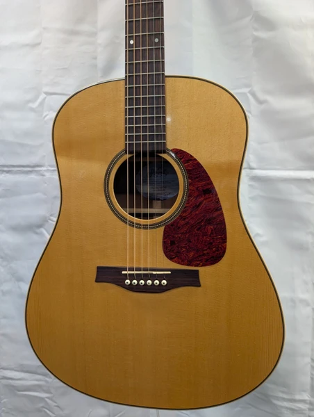 Used TAKAMINE TD-32 BS Acoustic Guitar
