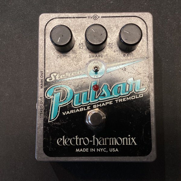 Used Artec RSV3 RESOVIBE Tremolo Pedal