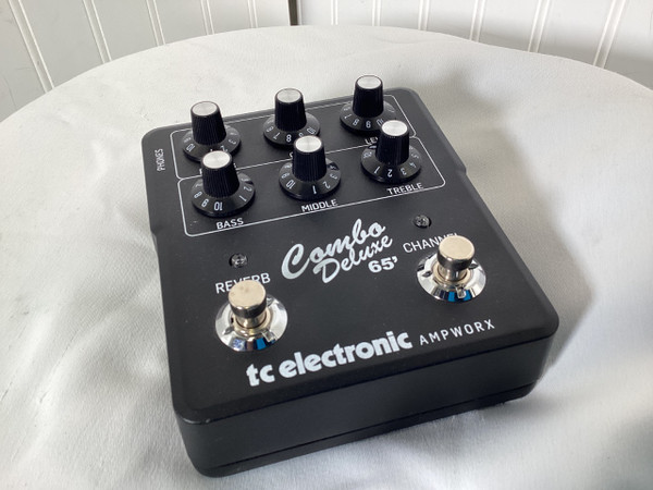 Used TC Electronic COMBO DELUXE 65 Guitar PreAmp Pedal