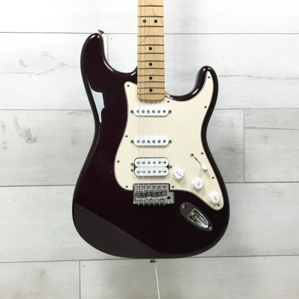Used Fender 2001 Standard Strat Electric Guitar Midnight Blue 6-String