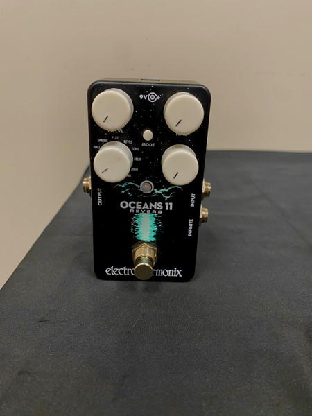 Used Electro-Harmonix Oceans 11 Reverb Pedal