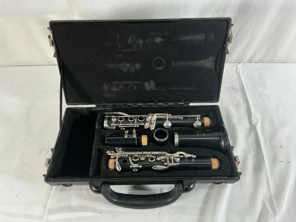 Used Yamaha YCL23N CLARINET Resonite Clarinet