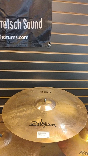 Used Zildjian 20 INCH ZXT TITANIUM MEDIUM RIDE Ride Cymbal 20