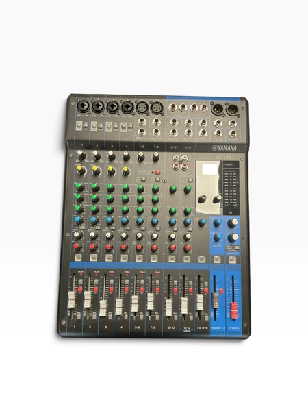 Used Yamaha MX20/6 WITH CASE Mixing Console