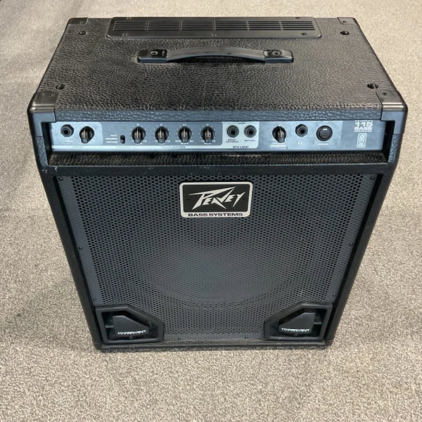 Used Peavey TKO 115 S BASS AMP 1 x 15 Bass Combo Amplifier 1 x 15