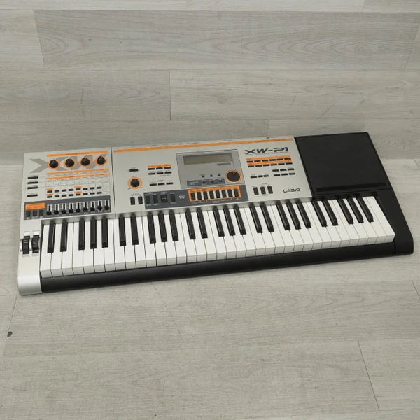 Used Korg MICROSTATION 61-Key Synthesizer 61-Key