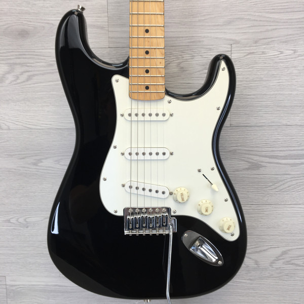 『美品』Samick standard Stratocaster　サミック Used SAMICK LS-11/BK S-Style Electric Guitar Electric Guitars