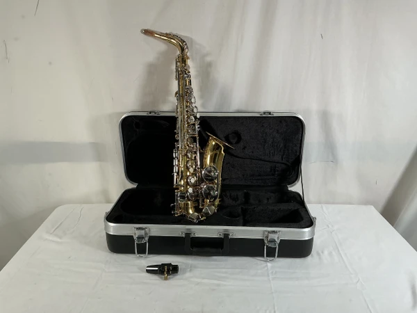 Used Selmer AS300 ALTO SAXOPHONE WITH CASE Alto Saxophone