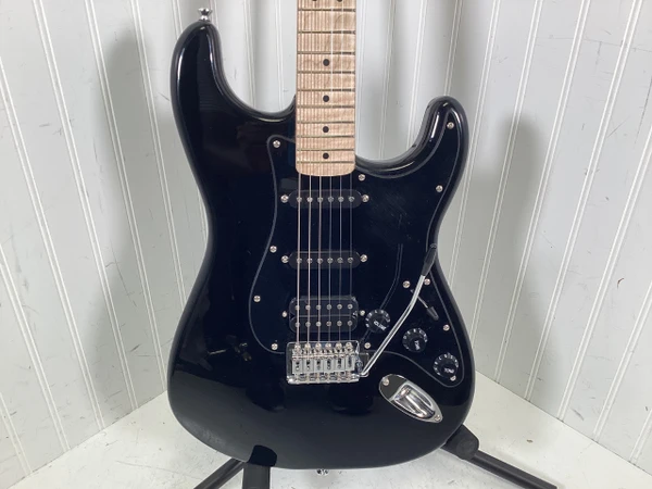 Used Yamaha RGZ112P S Type Electric Guitar Black 6-String
