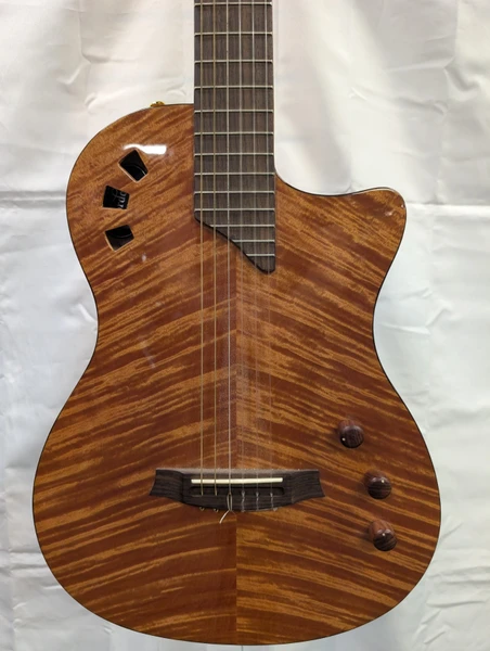Used TAKAMINE TD-32 BS Acoustic Guitar