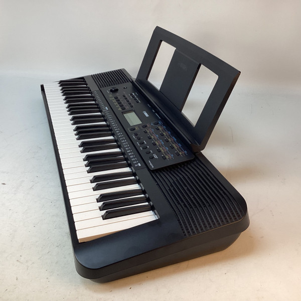Used Yamaha PSR-295 61-Key Keyboard 61-Key