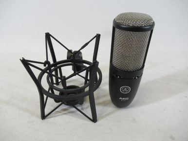 AKG P220 – United States