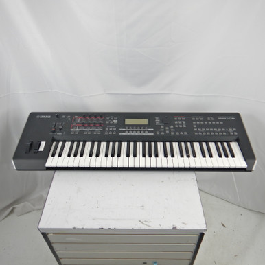 Used Yamaha MOX6 SYNTHESIZER 61-KEY 61-Key Synthesizer 61-Key Used Yamaha MOX6 SYNTHESIZER 61-KEY 61-Key Synthesizer 61-Key