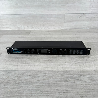 【新品】ALESIS MicroVerb4 Used Alesis MicroVerb 4 - Preset / Programmable 18-bit