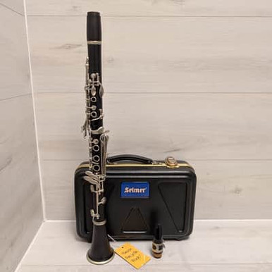 Used Selmer CL201 Grenadilla Wood Intermediate Student Clarinet