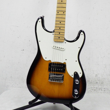 Used Squier 51 Offset Double Cutaway Electric Guitar Sunburst 6-String