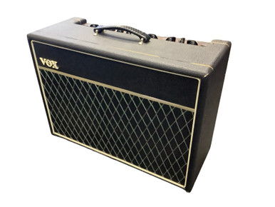 Used Vox CAMBRIDGE 30 REVERB TWIN Solid State Guitar Amp 2 x 10