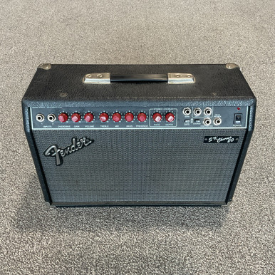 Used FENDER SK CHORUS 20 SKC20 2 x 10 Solid State Amplifier