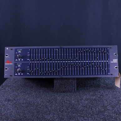 Used DBX 1231 GRAPHIC EQ Equalizer