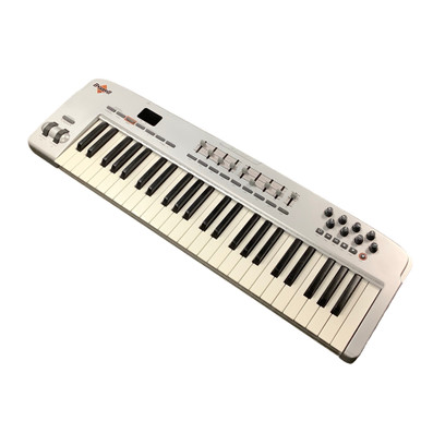 Used M-Audio OXYGEN 49 Controller 49-Key