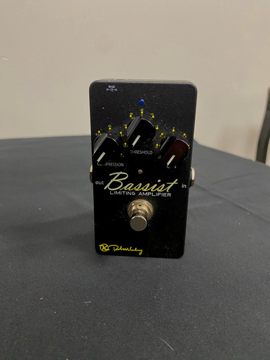 Used Keeley BASSIST LIMITING AMPLIFIER Bass Pre-Amp Pedal