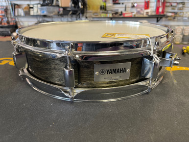 Used Yamaha 13 WOOD PICCOLO SNARE Wood Snare Drum 13