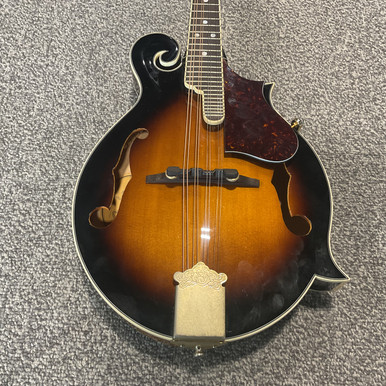 Used FENDER FM-63S Mandolin