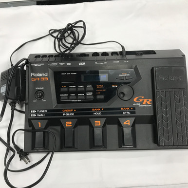 Used Roland GR-33 GUITAR SYNTHESIZER Floorboard Amp Modeling + FX