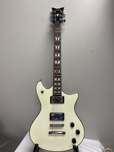 Used Schecter DIAMOND CUSTOM Offset Double Cutaway Electric Guitar