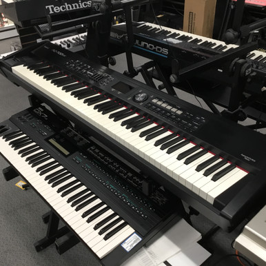 Used Roland RD-700NX SUPERNATURAL STAGE PIANO 88-Key Digital Piano