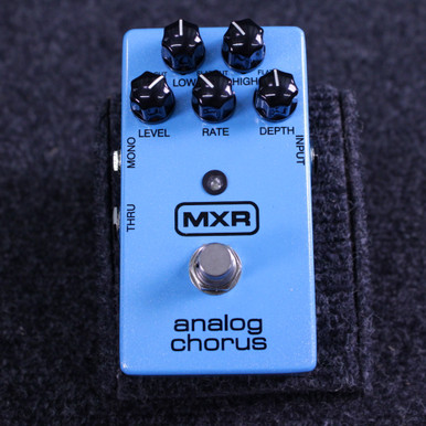 Used MXR ANALOG CHORUS PEDAL Chorus Pedal