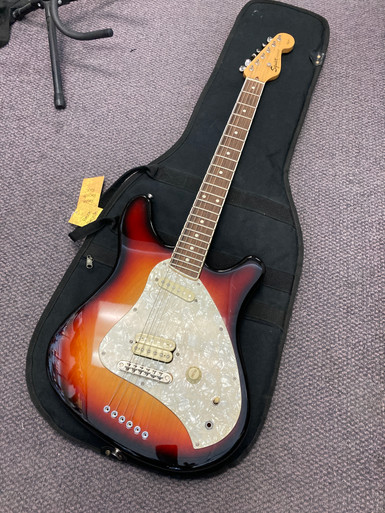 Used Squier VENUS Electric Guitar Sunburst 6-String