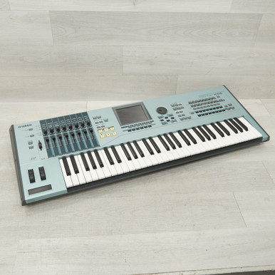 Used Yamaha Motif XS6 61-key Keyboard