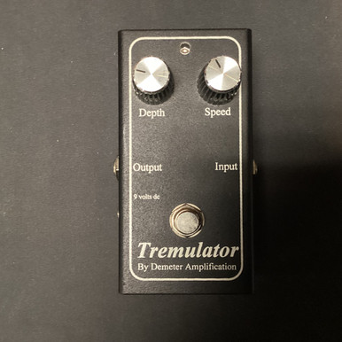 Used Demeter TREMULATOR Tremolo Pedal