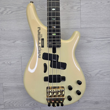 Used Yamaha MOTION MB-I Bass Guitar White 4-String