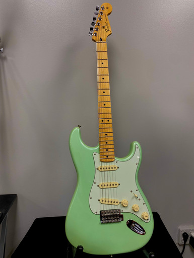 Used Fender LE STANDARD STRATOCASTER S Type Electric Guitar Green 6-String