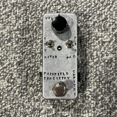 Used FAIRFIELD CIRCUITRY THE ACCOUNTANT COMPRESSOR Guitar Pedal