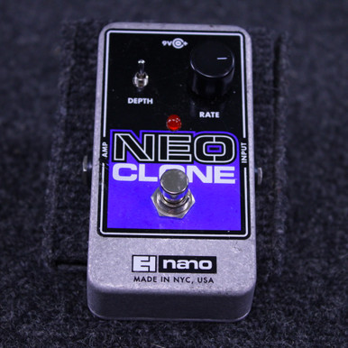 NEO CLONE エフェクター Electro Harmonix Neo Clone | A Very Careful Review - YouTube