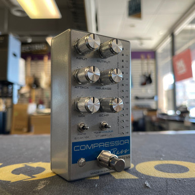 New Empress Bass Compressor MKII Guitar Effects