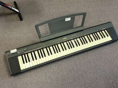 Used Yamaha NP-30 PORTABLE GRAND 76-Key Keyboard 76-key