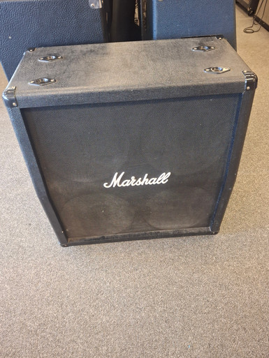 Used Marshall MG412 4 x 12 Guitar Speaker Cabinet 4 x 12